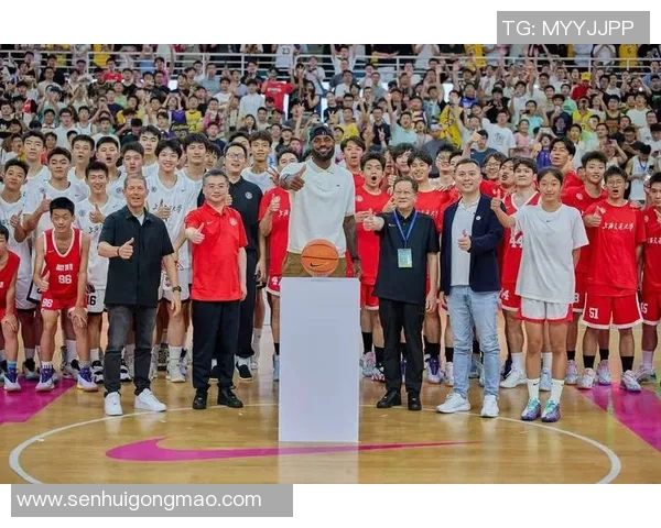 詹姆斯全民足球理念引领新潮流 如何从球场到社会实现全方位影响力